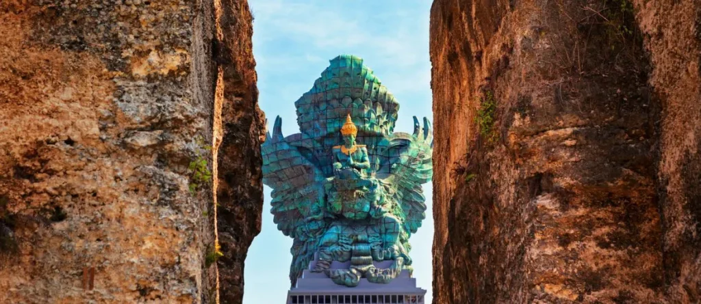 patung GWK bali