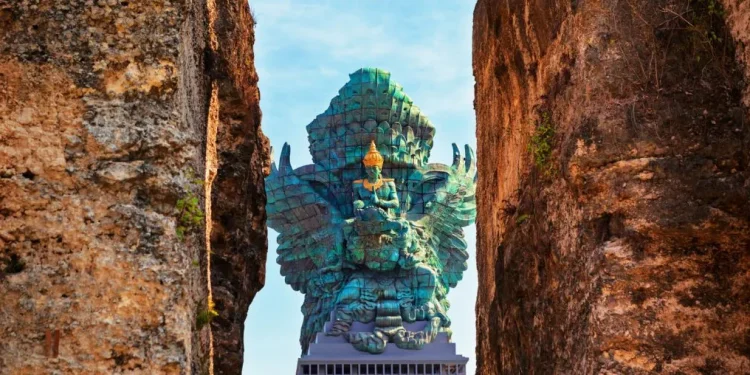 patung GWK bali