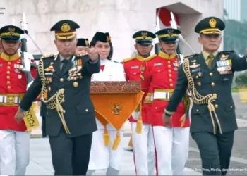 Duplikat bendera pusaka dan salinan naskah teks proklamasi Meluncur ke IKN