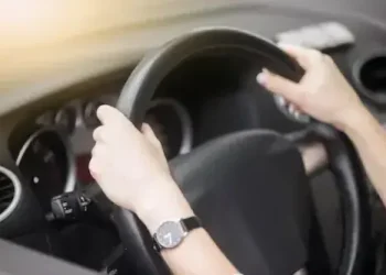 Tips Setir Mobil Anti Oblak, Bikin Kemudi Lebih Anteng!