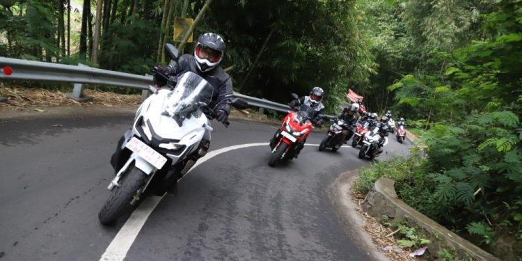 teknik pengereman motor matic