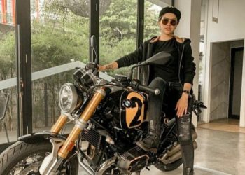 motor nikita mirzani