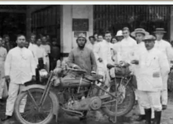 pemilik sepeda motor pertama