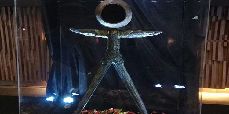 cara memanggil hantu