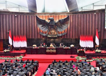 Komisi Baru XIII DPR Belum Siap Kerja, Kok Bisa?