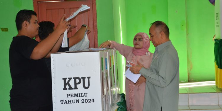 coblos-pilkada-jakarta (2)