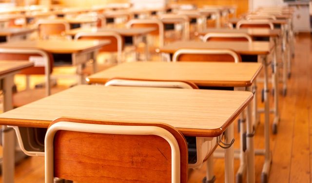 dosen gaji universitas bandung