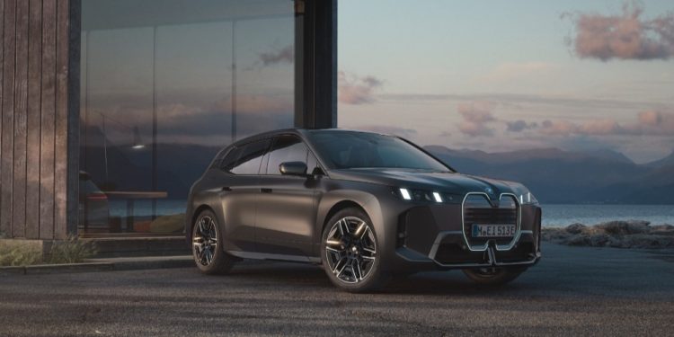 BMW iX 2025