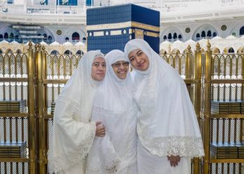 Megawati umrah makam Nabi Muhammad