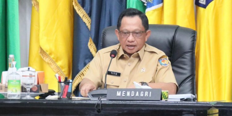 penundaan pelantikan kades