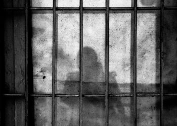 Oknum polisi napi wanita