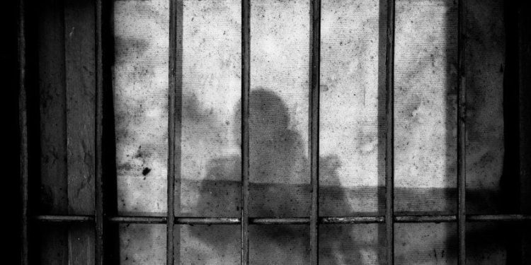 Oknum polisi napi wanita